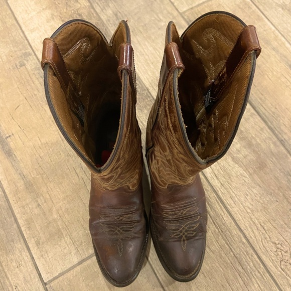 Laredo boots Sz 6 - Picture 2 of 3